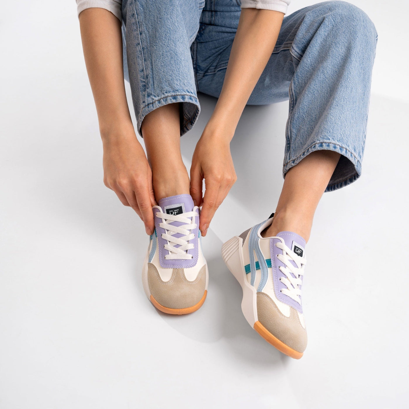 Elin | Ergonomic Vintage Sneakers