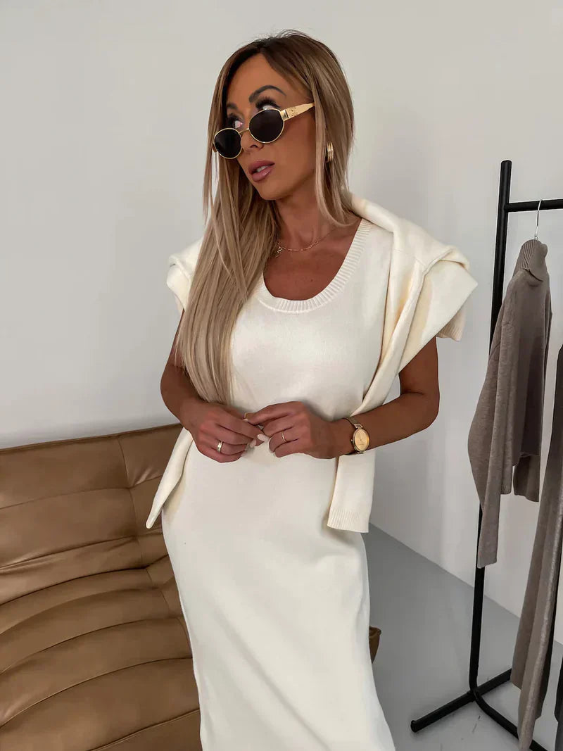 CARLA™ - Dress with matching turtle Neck