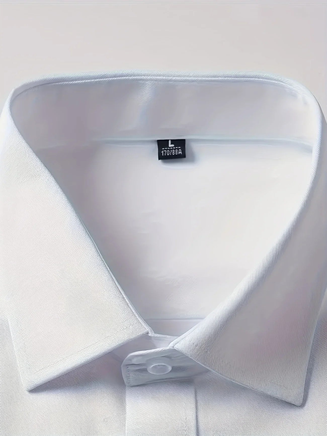 Byron™ | Elegant Butttoned Long-Sleeved Shirt