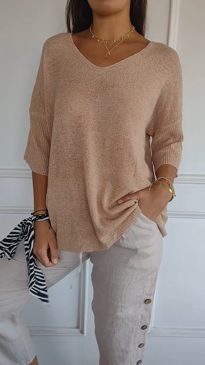 Saya™ | Solid Color Knitted V-Neck Top