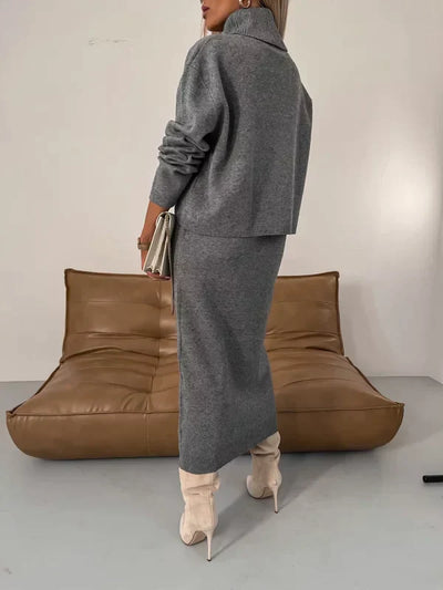 CARLA™ - Dress with matching turtle Neck