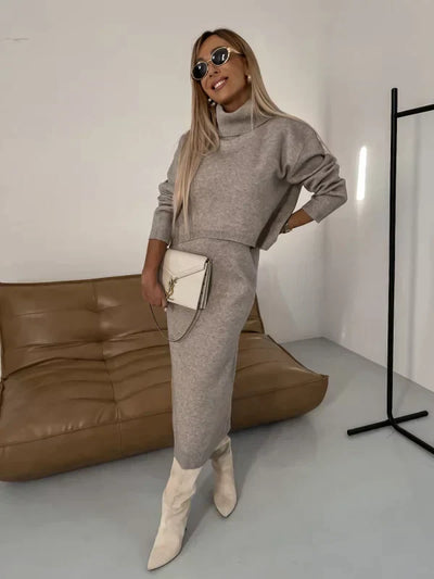 CARLA™ - Dress with matching turtle Neck