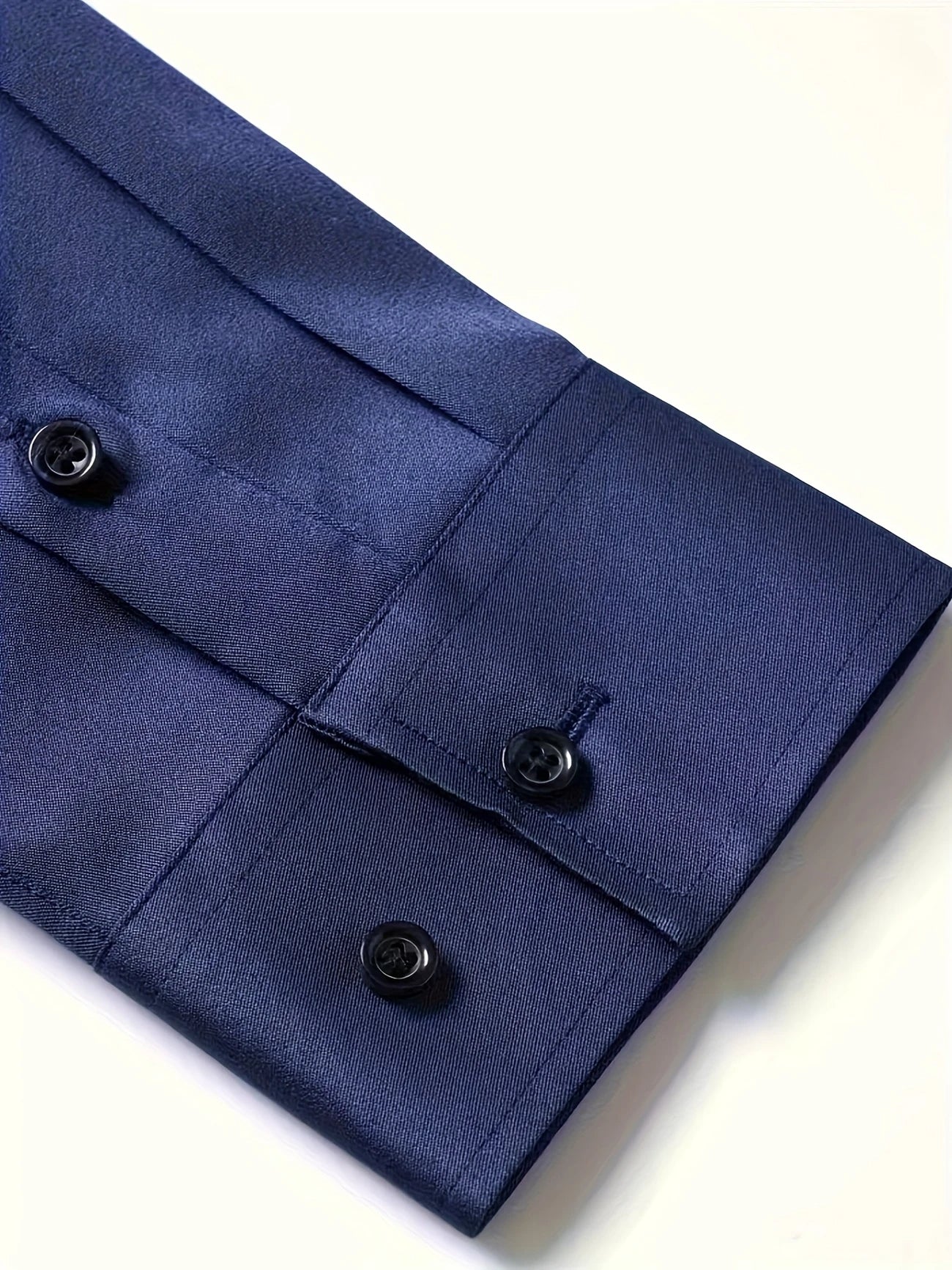 Byron™ | Elegant Butttoned Long-Sleeved Shirt