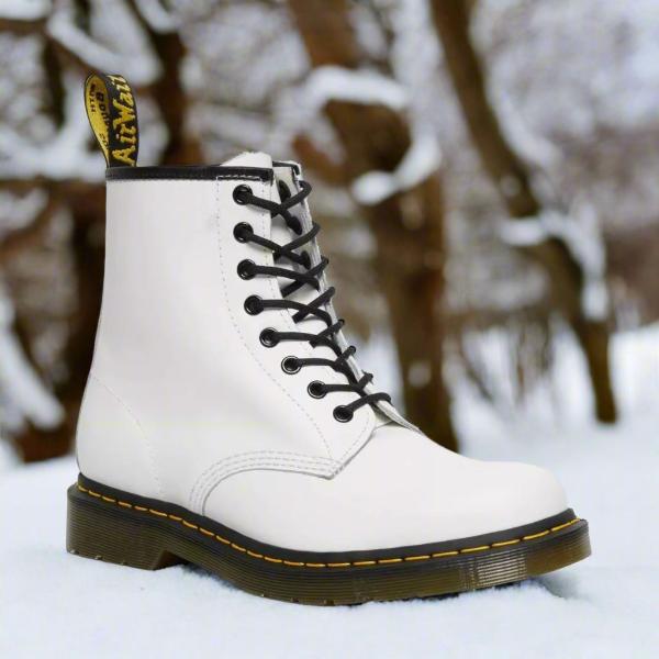 Marten | Elegant Vintage Boots