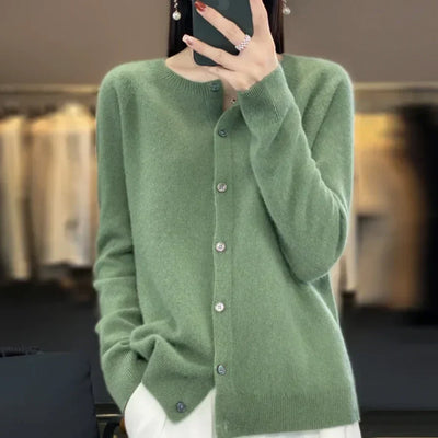 Victorial | Timeless Wool Cardigan (1+1 FREE)