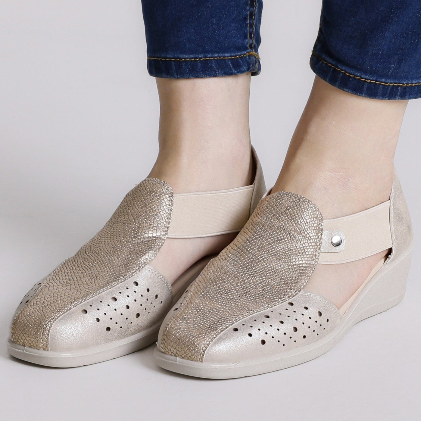 Laila™ | Comfortable Orthopaedic Sandal