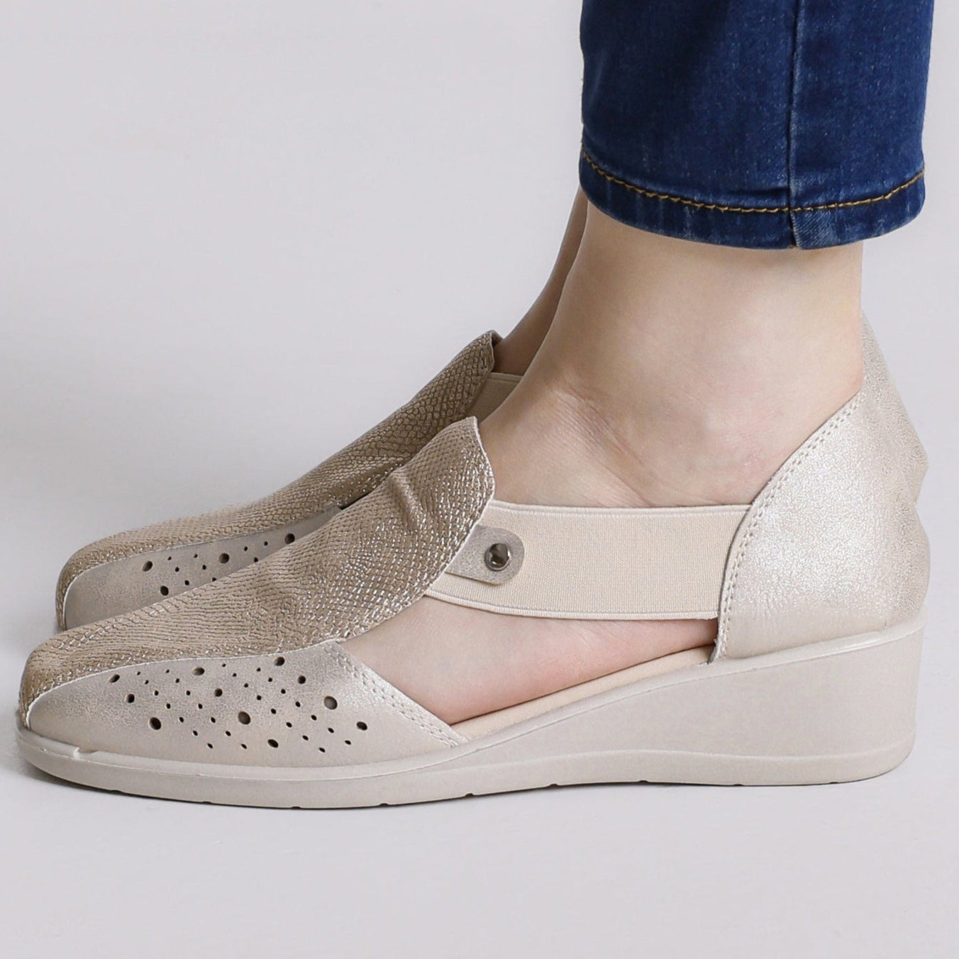 Laila™ | Comfortable Orthopaedic Sandal