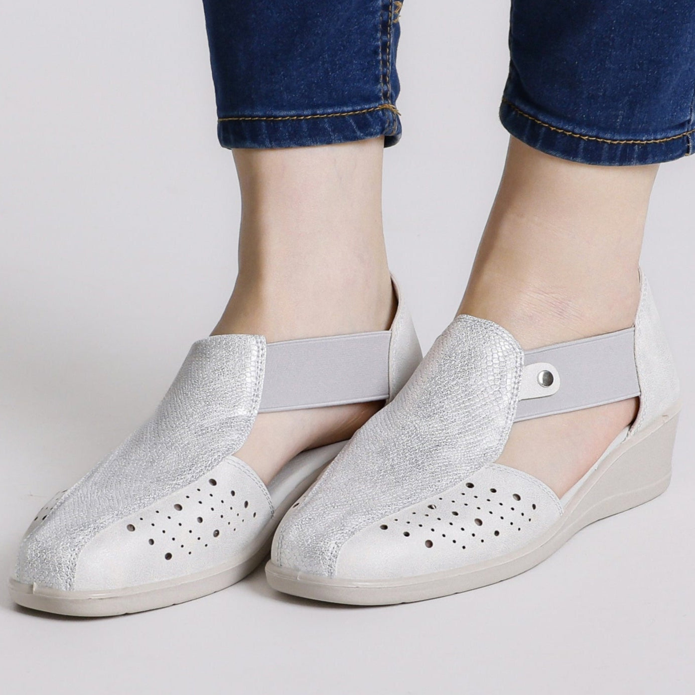 Laila™ | Comfortable Orthopaedic Sandal