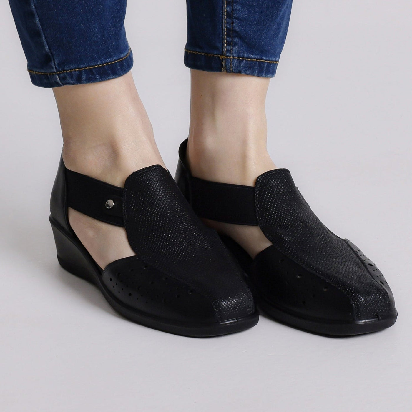 Laila™ | Comfortable Orthopaedic Sandal