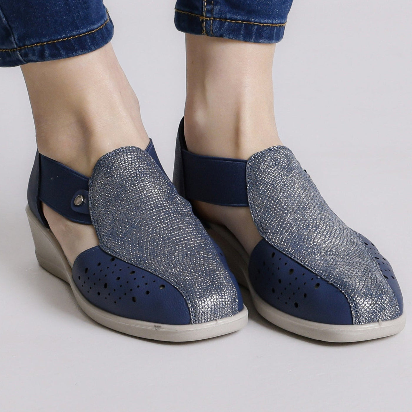 Laila™ | Comfortable Orthopaedic Sandal