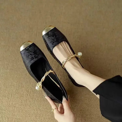 Cilia™ | Sandals with Refined Details & Absolute Comfort